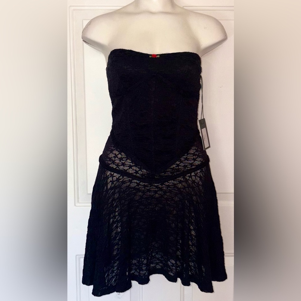 NWT Prairie People Black Lace Strapless Mini Dress size Medium